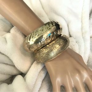 Vintage 80s Etched Design Boho Brass Bangle Bracelet Pair India Rare EUC Rare